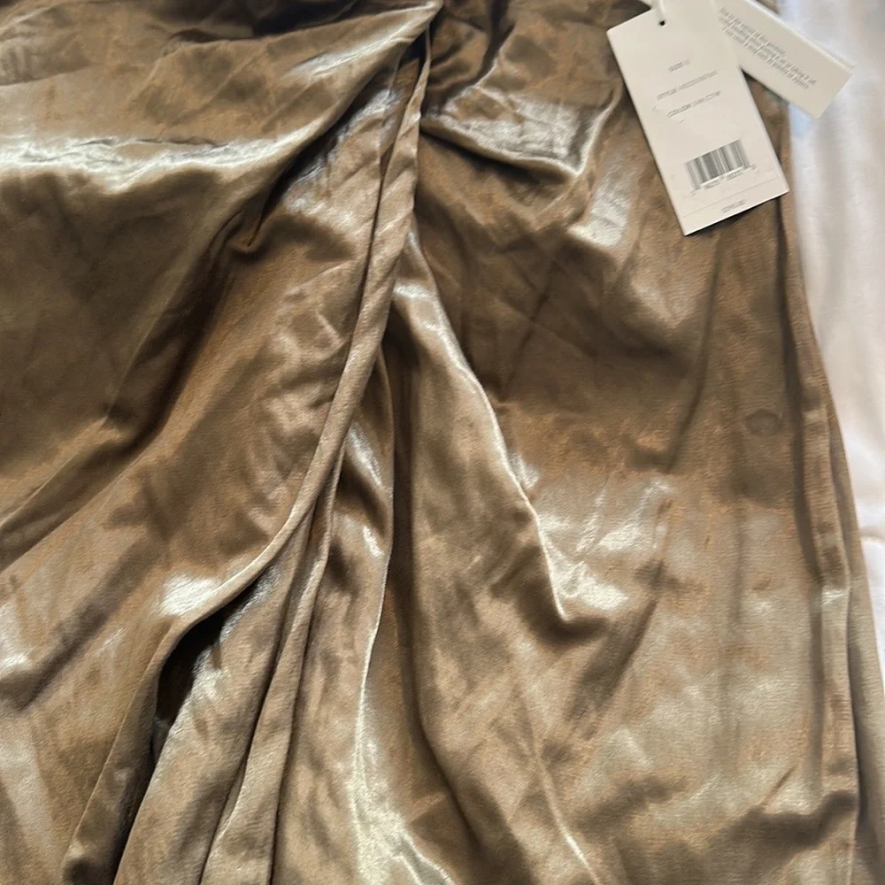 NWT$395 VINCE Metallic Twist Midi skirt women size 0